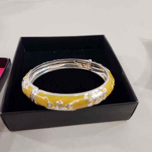 Avon Bangle Bracelet Lot Globalista Enamel / Geometric Dimensions Bundle of 5 - Picture 15 of 15